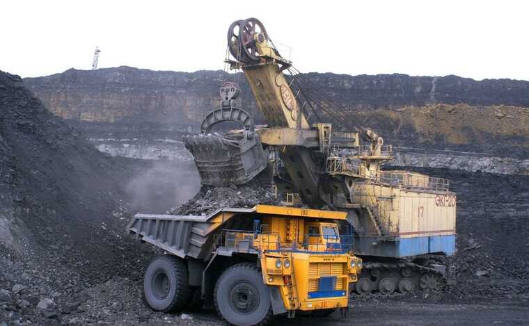 Угольные компании РФ столкнулись с долговой нагрузкой в 1,5 триллиона рублей