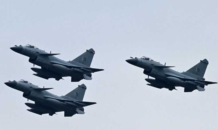 Bild: Китай сыграл ключевую роль в воздушной победе Пакистана над Индией