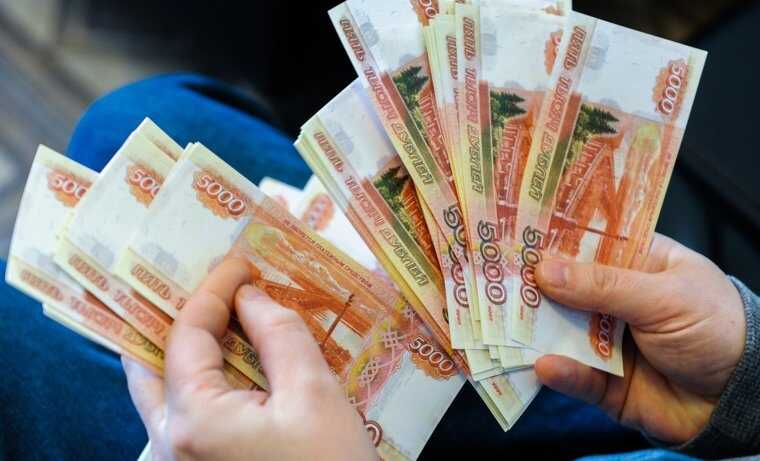 "Черные банкиры" из Приморья получили до 15 лет за отмывание 600 миллионов рублей