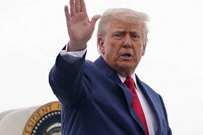 Трамп разжигает конфликт: обвиняет власти Калифорнии в катастрофе