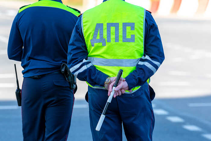 От «освидетельствования» до миллиона: как гаишники выжимают деньги с водителей