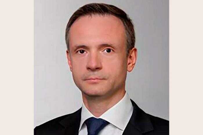 Друзья и советники: как Евгений Логвинов и его окружение осваивают миллиарды «Гарнизона»