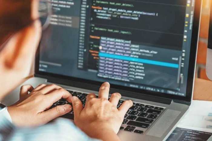 ИИ-агент уничтожил данные сотен компаний и руководителей