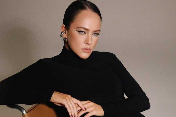 В аэропорту Домодедово у актрисы Тарасовой обнаружили гашиш-масло в вейпе