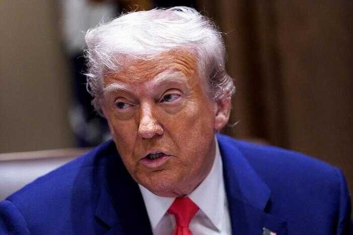 Трамп признал, что США зарабатывают на поставках техники НАТО для конфликта в Украине
