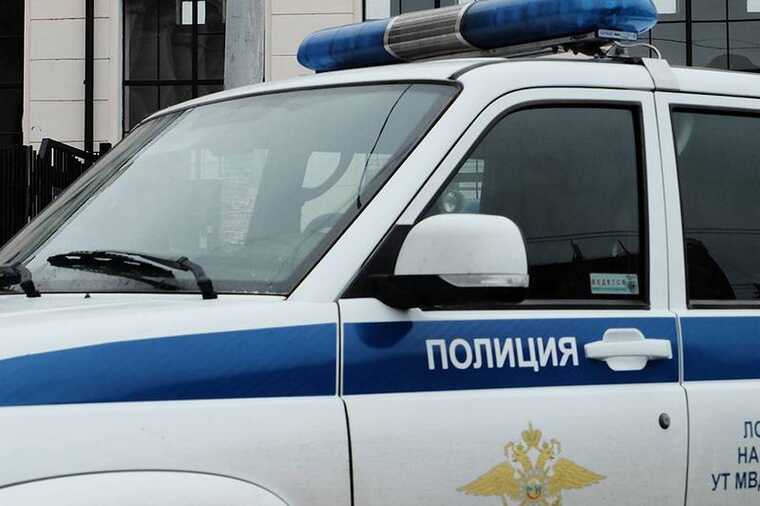 В Москве ищут мужчину, напавшего на девушку с ножом