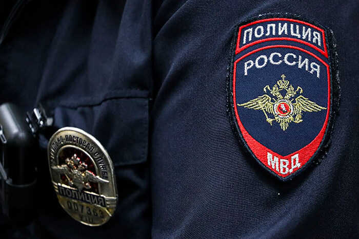 «Похищение» в казанском ЖК оказалось задержанием: продавец увёз девушку в полицию за кражу