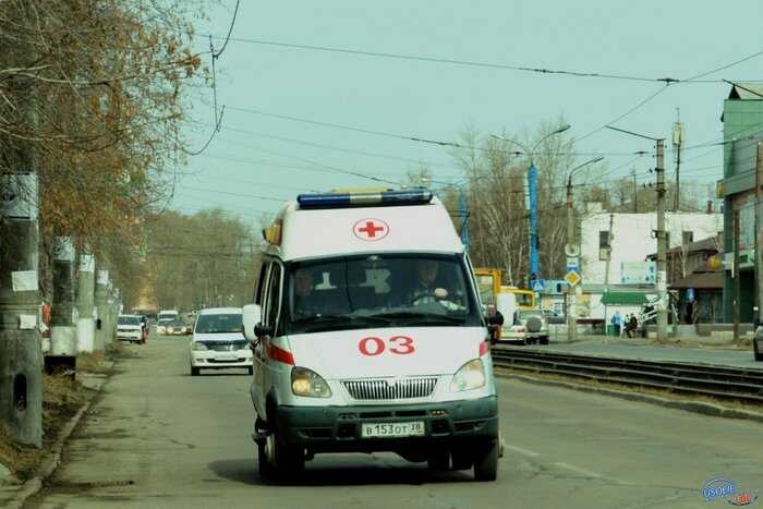 В Петербурге девушка пострадала, пытаясь сбежать к возлюбленному по самодельному канату