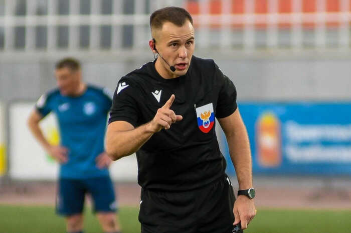 Опубликовано видео конфликта с судьёй Захаровым на пешеходном переходе в Казани