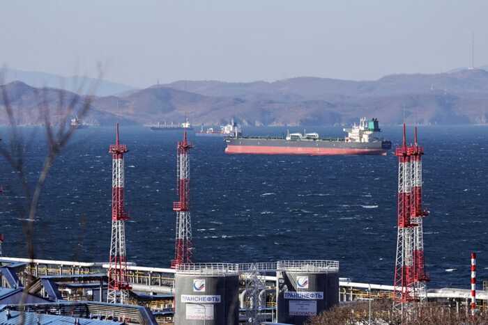 Китай и Индия приостановили закупку российской нефти на фоне роста стоимости фрахта