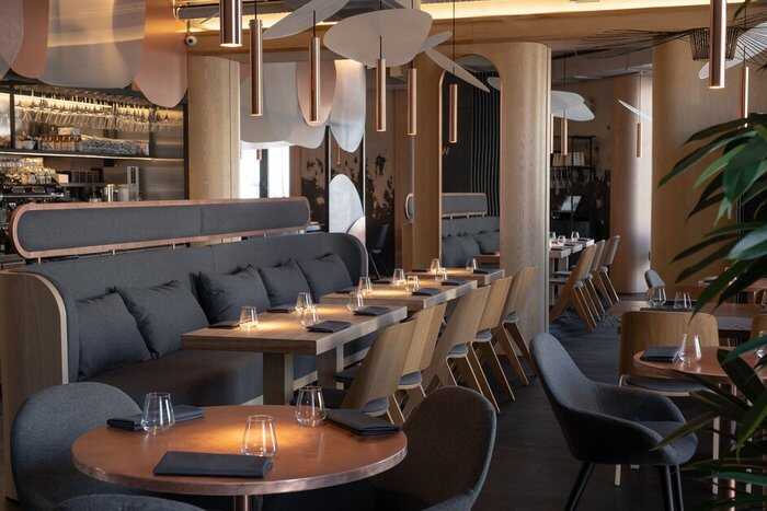 Отравление в петербургском ресторане «Мона»: беременная девушка получила угрозу выкидыша