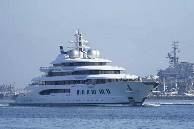 Арестованную в США яхту миллиардера Керимова купил дубайский бизнес-партнер Трампа Хусейн Саджвани