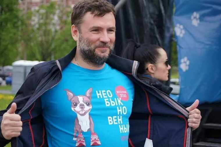 Секреты семьи Разумишкиных: как глава района и вице-губернатор управляют миллиардами контрактов