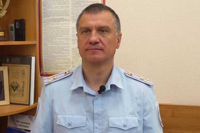 В Петербурге глава пресс-службы полиции подозревается во взятках на 660 тысяч рублей