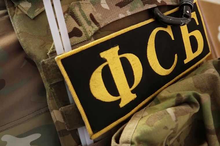 В Калмыкии задержали сотрудников ГИБДД и начальника МРЭО по делу о взятках