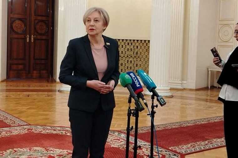 Депутата петербургского Заксобрания Ольгу Штанникову оштрафовали за старый репост с фото Навального