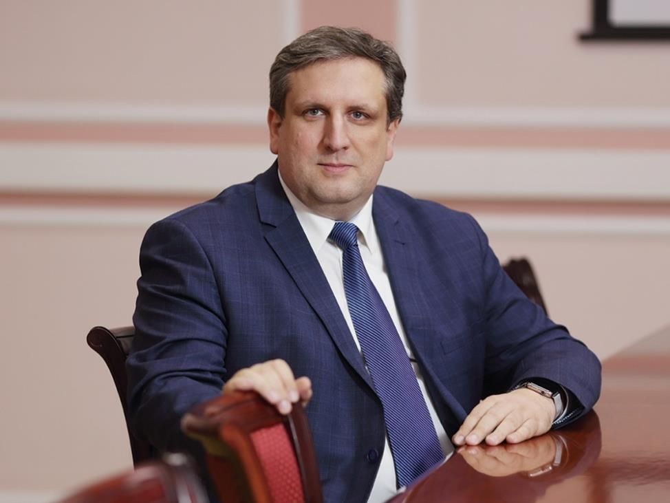 Self-made man Мейксин dqxikeidqxitksld