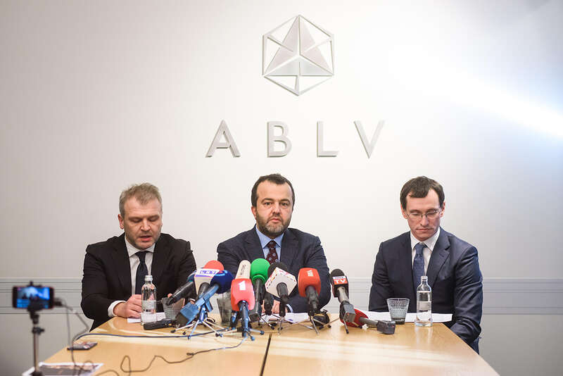 A press conference at ABLV dqxikeidqxitksld