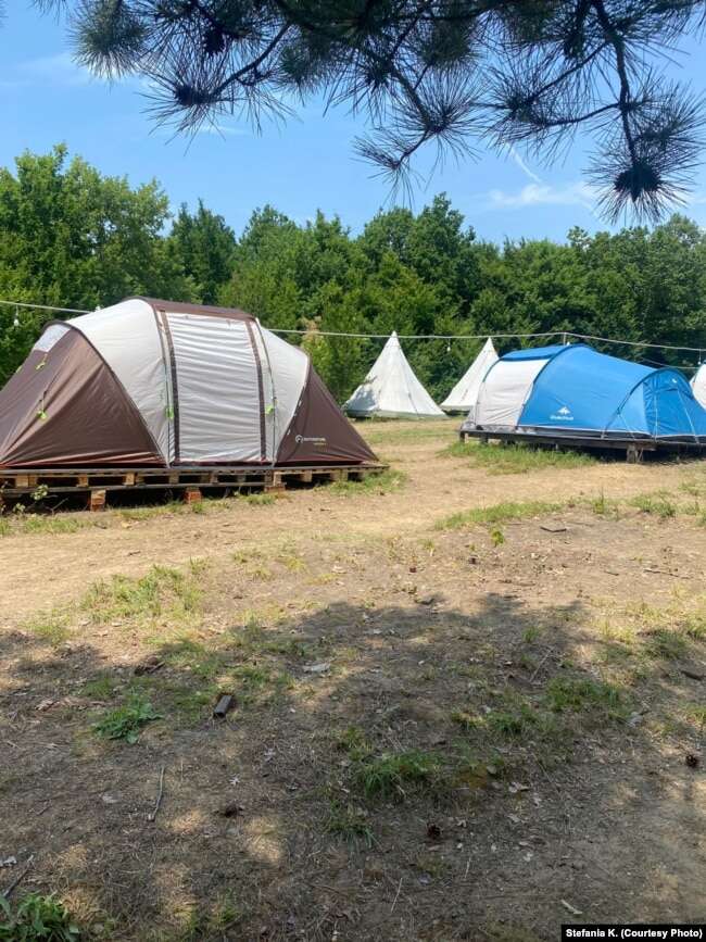 Палаточный лагерь